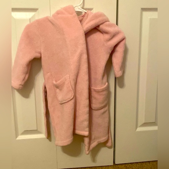 Pottery barn robe - Picture 1 of 3